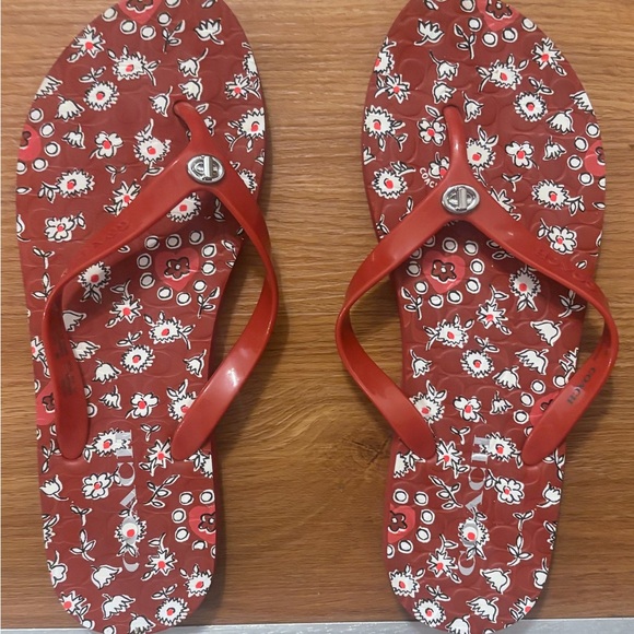 Coach Abbigail Woman’s 8.5 Red Floral Design Flip Flops Excellent Condition - Picture 4 of 14